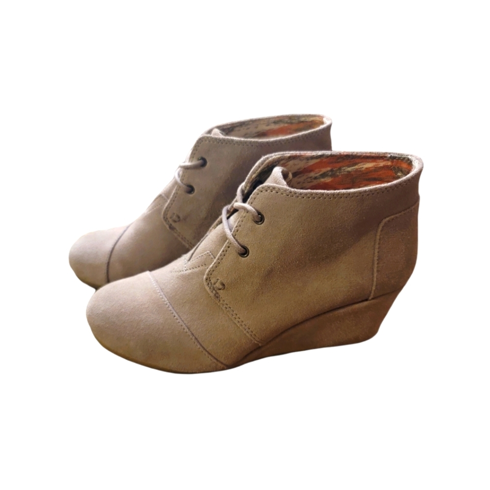 Womens suede bootie